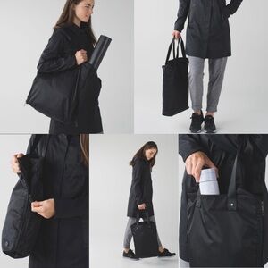 Lululemon Bring It Om Tote